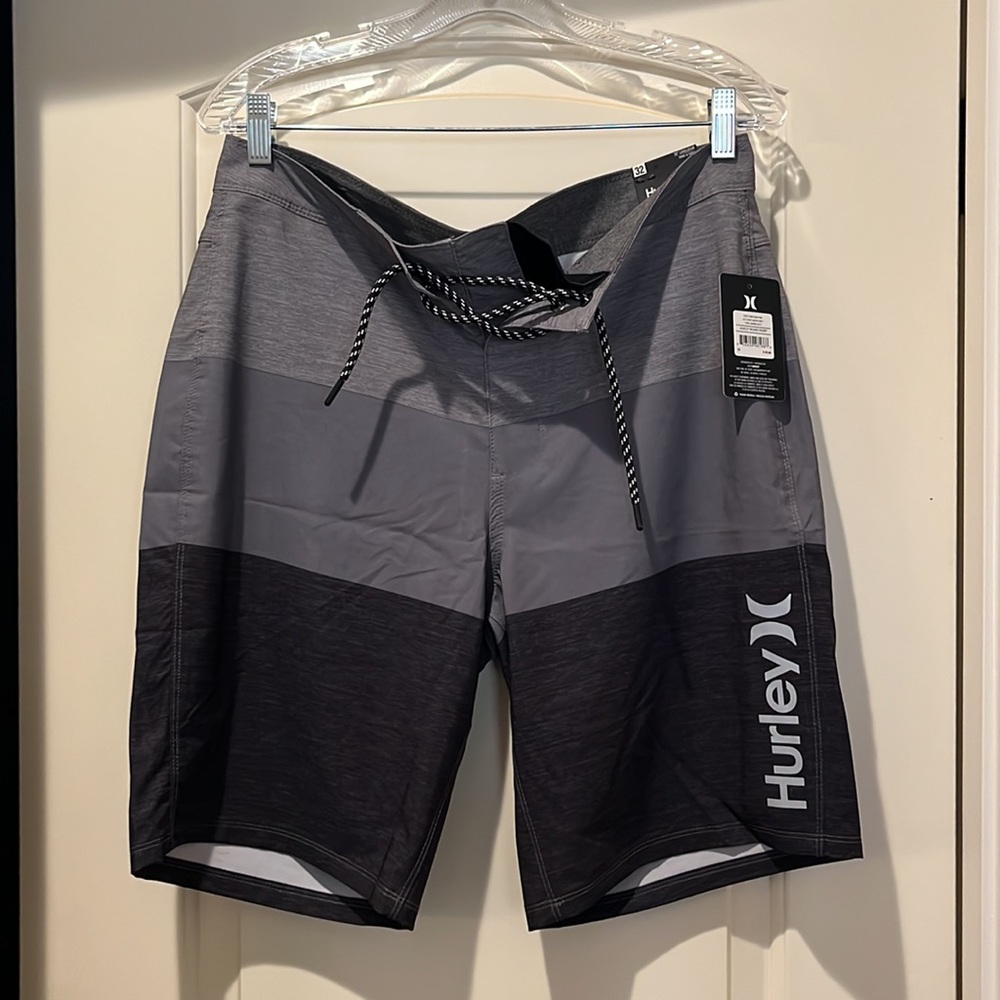 Hurley Mens board shorts